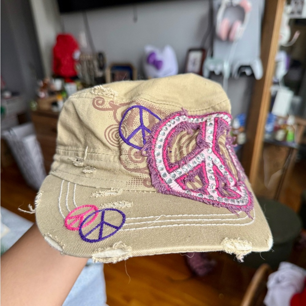 Y2K Vintage Peace Sign Hat